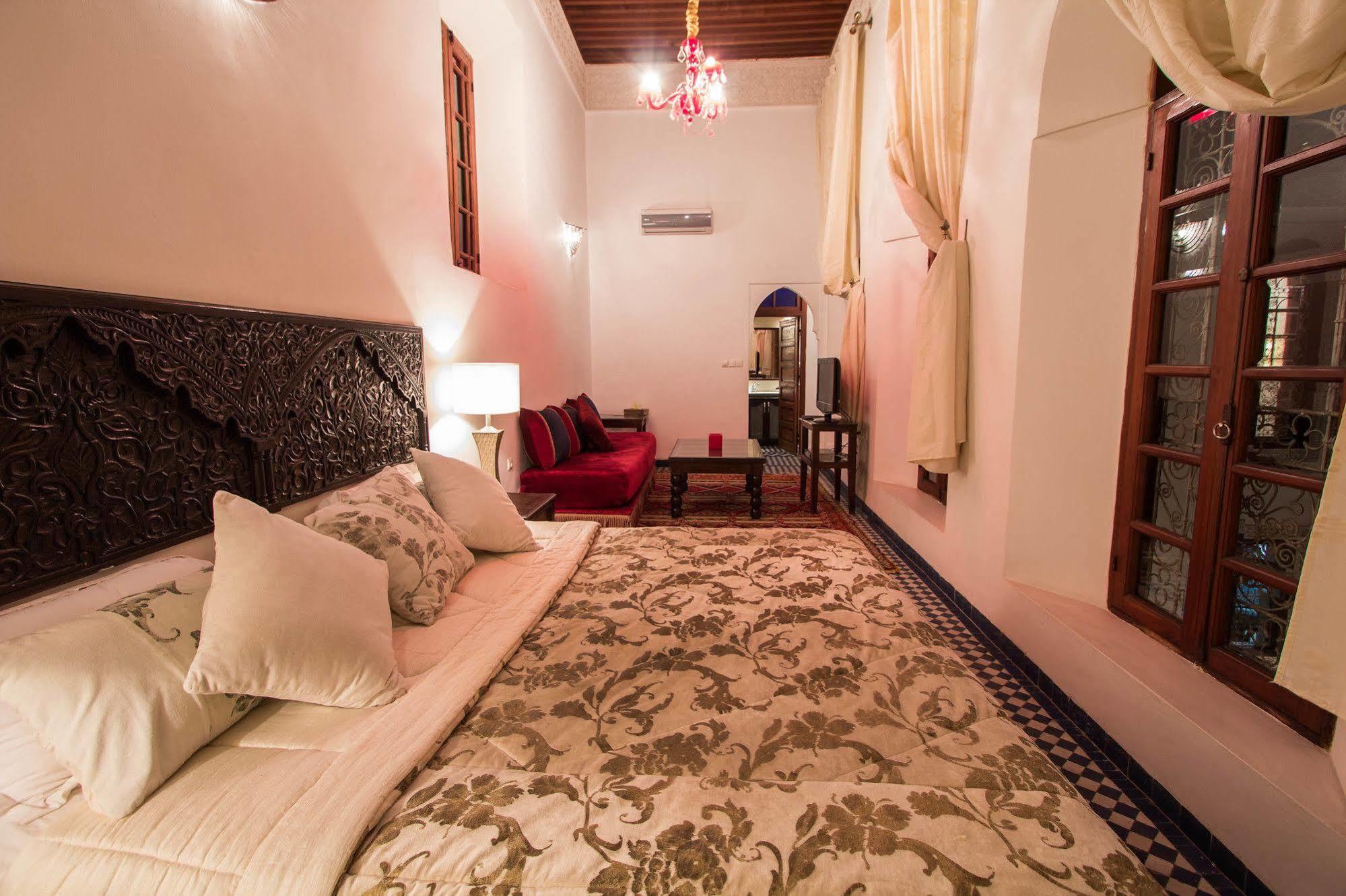 Riad Noujoum Medina Fez Exterior foto