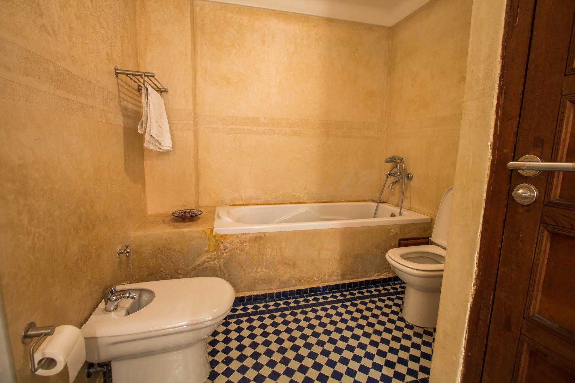 Riad Noujoum Medina Fez Exterior foto